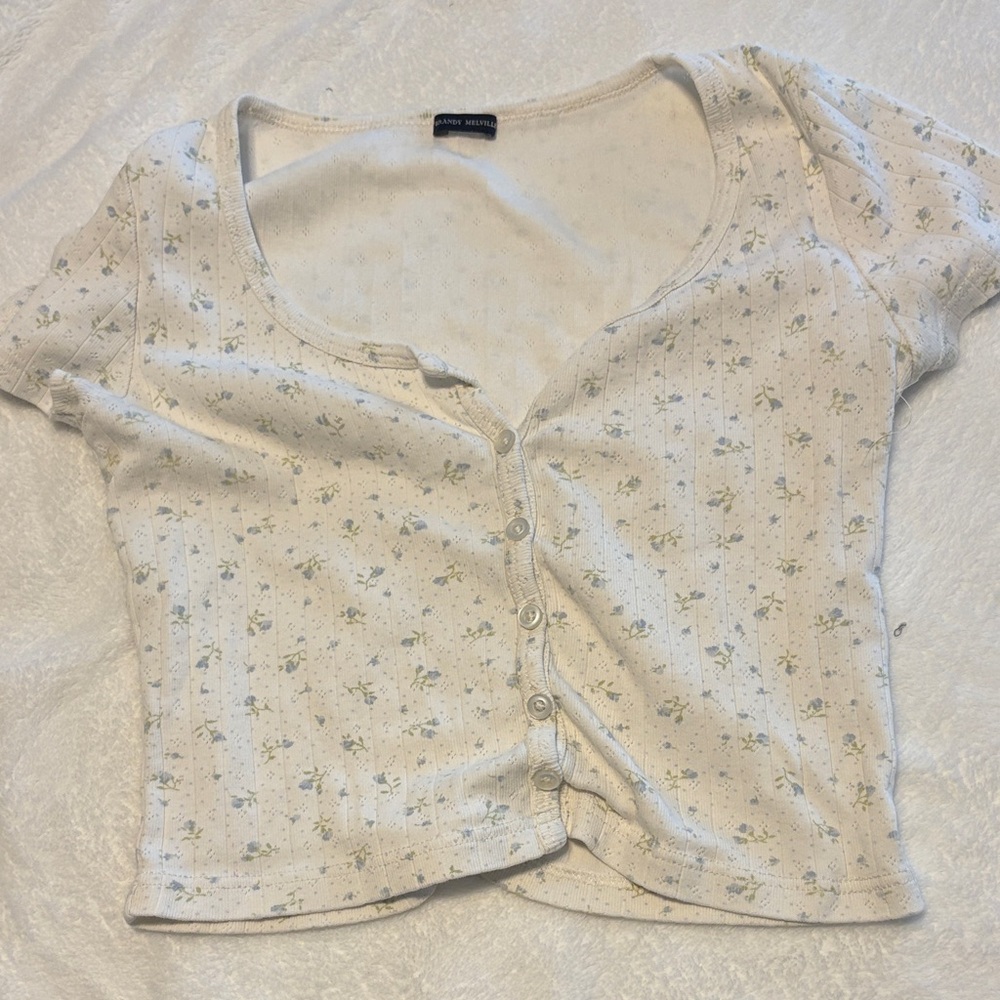 Forever 21 White Floral Button-Down Top